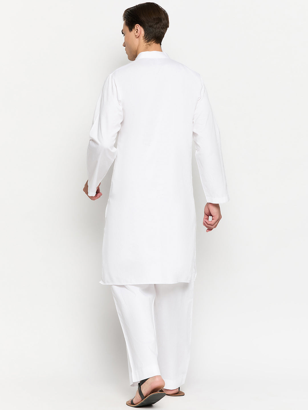 Embroidered White kurta pajama set for men